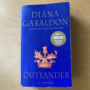 Outlander book by Diana Gabaldon